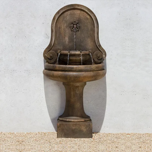 Valencia Fountain Campania International
